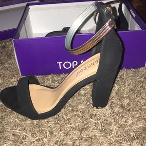 cute elegant gold heels